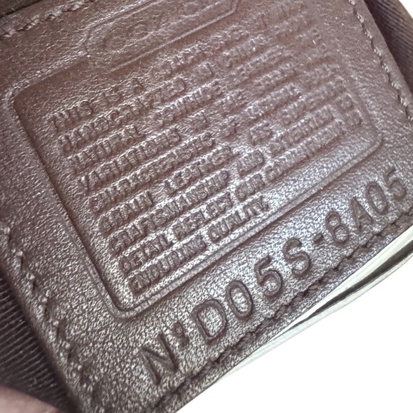 Coach Elegant Off White Leather Shoulder Bag Soho Authentic - Picture 12 of 17